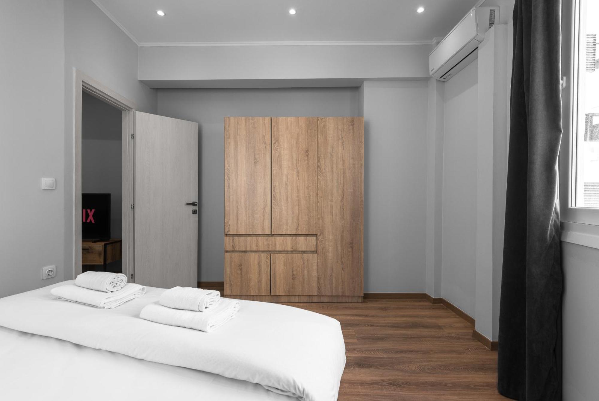 Upper Floor, The Luxury Suites Thessaloníki Ngoại thất bức ảnh