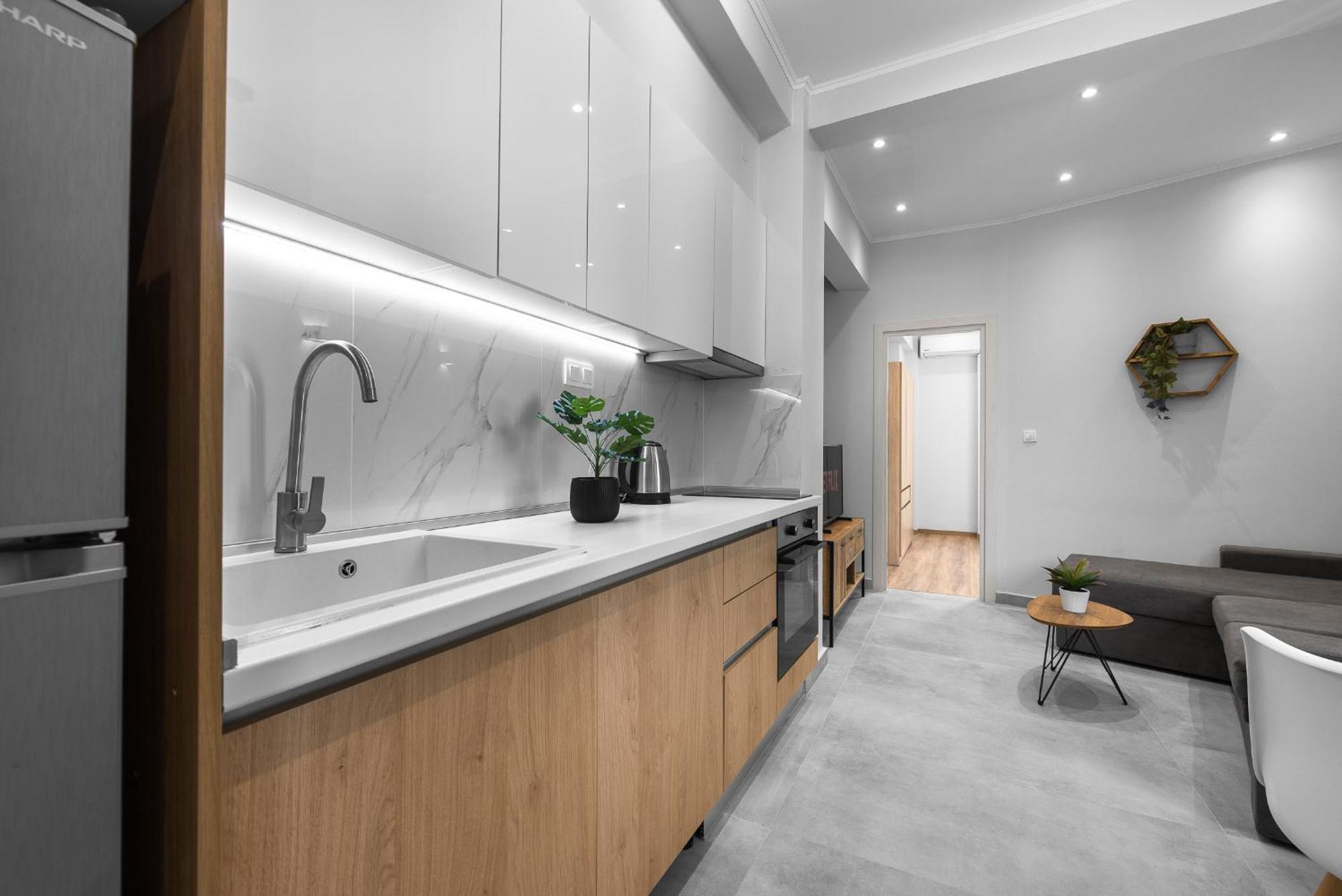 Upper Floor, The Luxury Suites Thessaloníki Ngoại thất bức ảnh