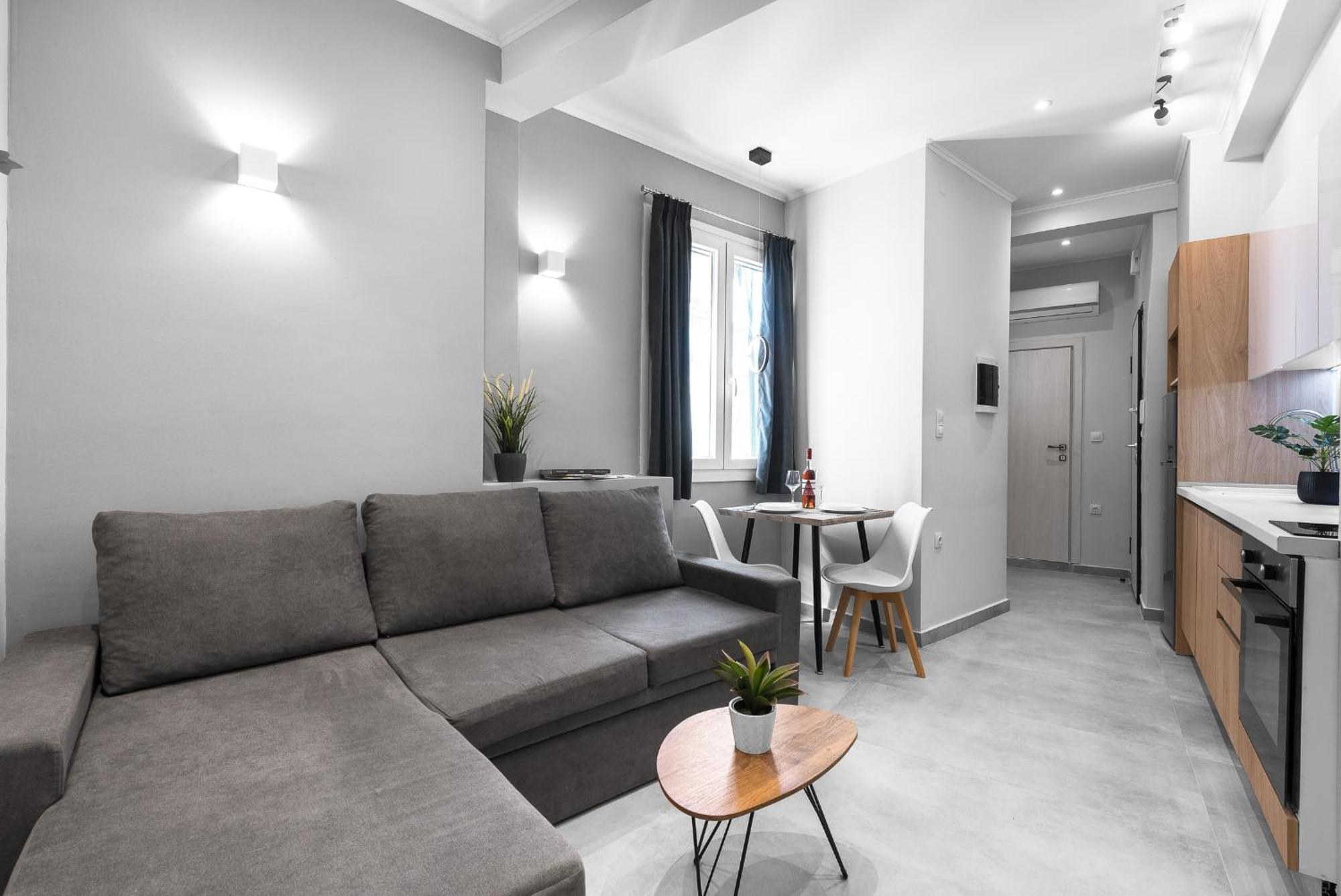 Upper Floor, The Luxury Suites Thessaloníki Ngoại thất bức ảnh