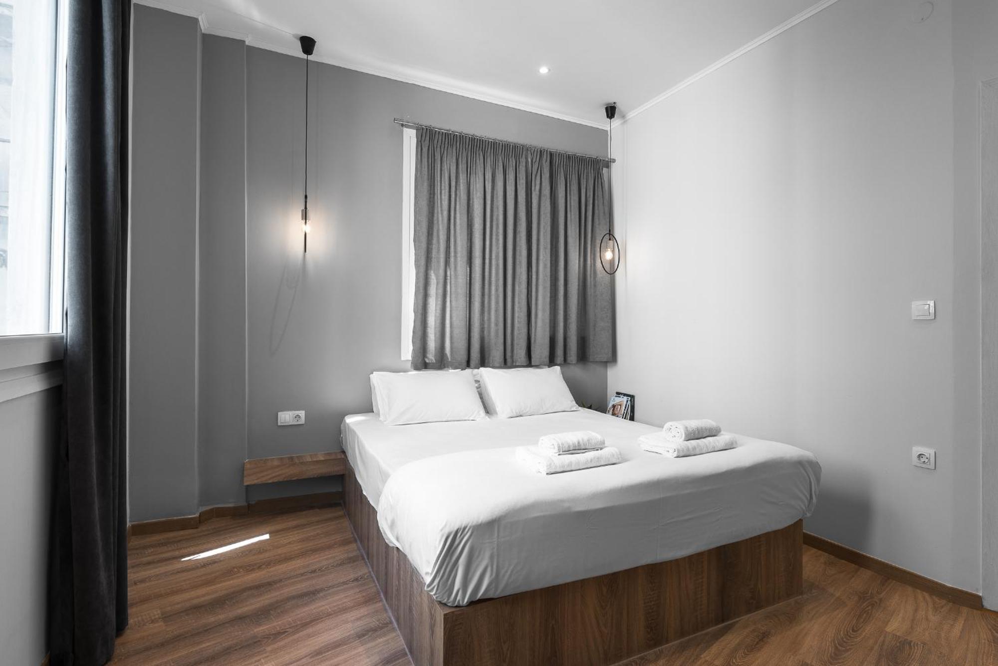 Upper Floor, The Luxury Suites Thessaloníki Ngoại thất bức ảnh